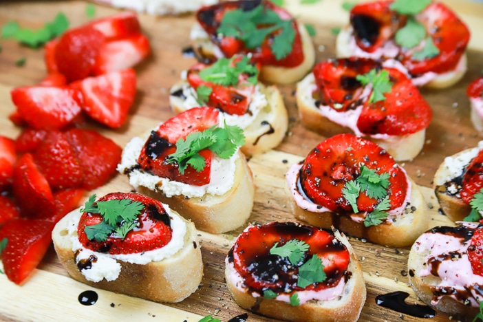 Strawberry, Feta, cream cheese, crostini, appetizer, mother’s day, holiday, summer, cilantro, strawberries, bread