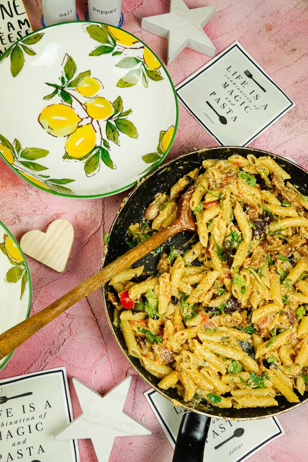 BLT pasta, BLT, BLT Sandwich, Easy dinners, winter, comfort food, pasta recipes