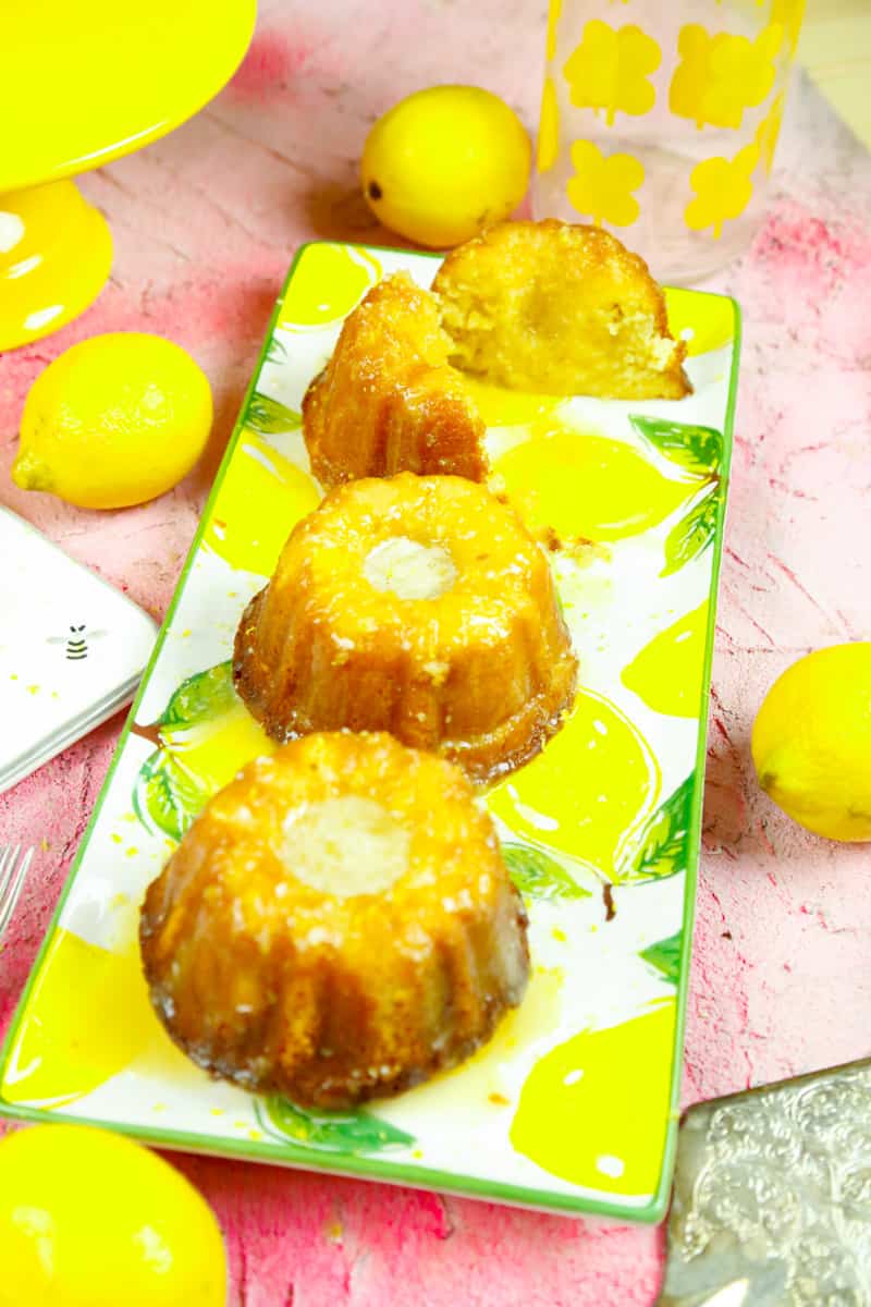 moist mini lemon bundt cakes recipe