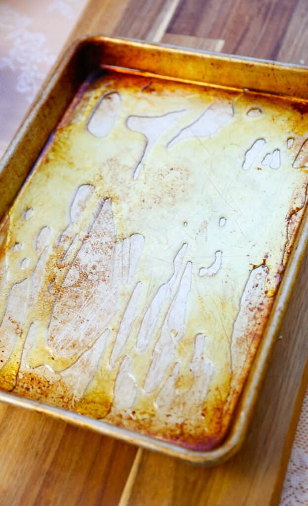 baking pan drizzled with olive oil 