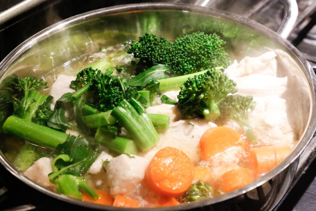 specific allergen
homemade recipes
veterinary nutritionist
benefits of homemade dog food