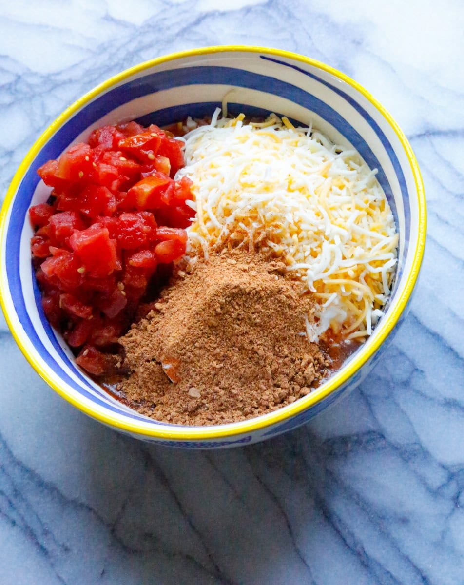 Rotel, taco seasoning, and cilantro together in a large bowl until thoroughly combined. 