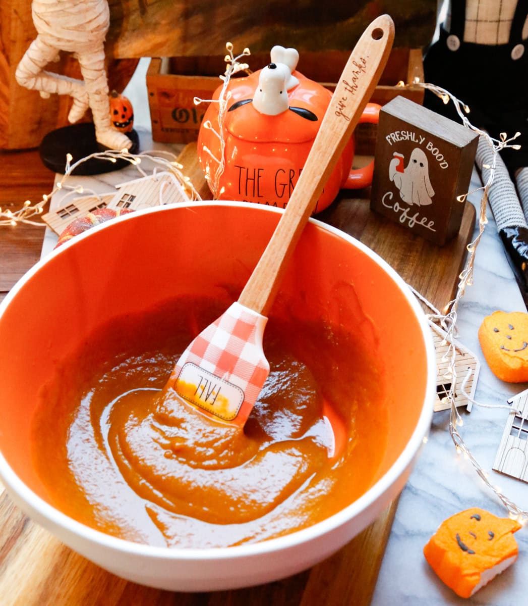 creamy pumpkin filling