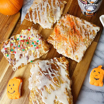 pop tarts pumpkin pie with maple frosting