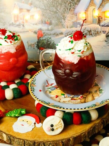 featured image for Santa Hat Shirley Temple (1)