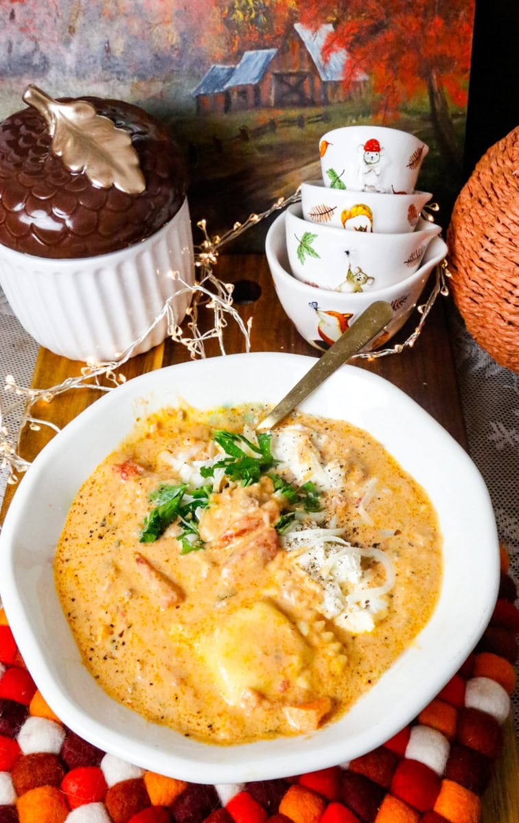 Creamy Slow Cooker Ravioli Soup with Ricotta